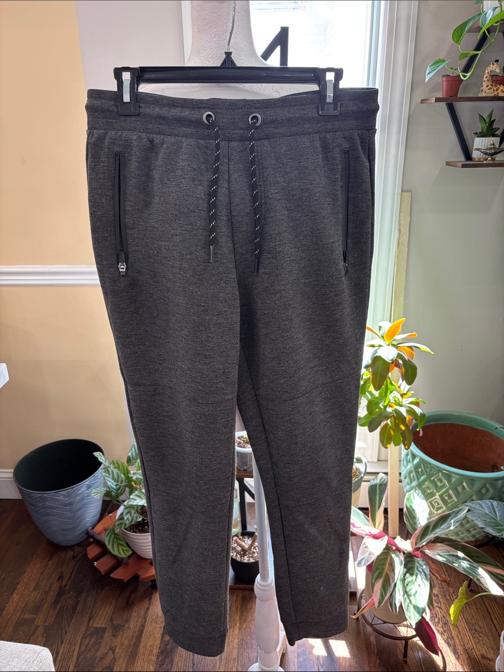 Aeropostale Grey Jogger Sweatpants with Zipper Pockets size S